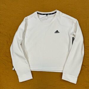 Adidas Primegreen Essentials Comfort Fleece Loose Cropped Sweatshirt-Medium